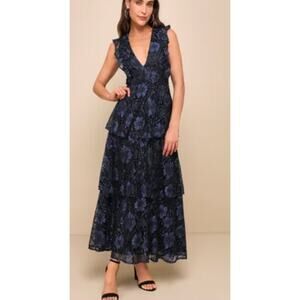 NWT Lulu's Lace Maxi Gown Black and Blue Floral Lace Medium